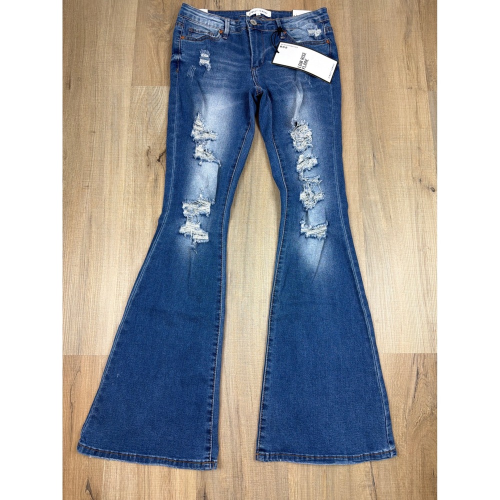 Almost Famous Womens Low Rise Flare Distressed Jeans Medium Wash Size 5 NWT